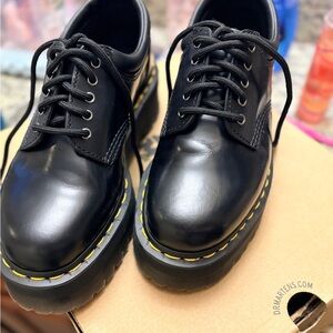 Dr. Martens 8053 Quad Black Polished Smooth Leather Platform Shoe LIKE NEW